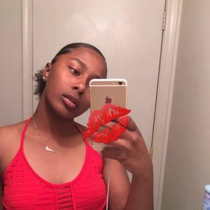 Meet your Posher, Imani